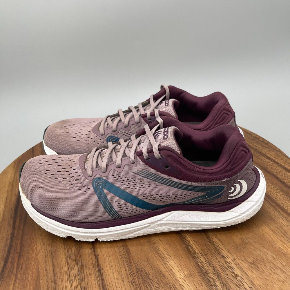 Topo Athletic Magnifly 4 Shoes Womens Size 11 Purple Running Comfort Walking Gym - Picture 3 of 9